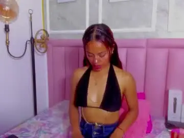 Hoollyhendrix  live sex cam