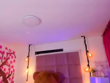 Kysha_lipss  live sex cam