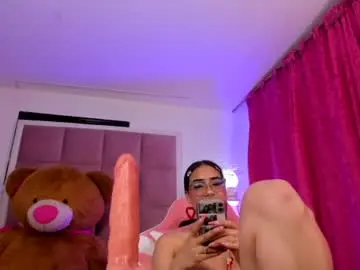 Kysha_lipss  live sex cam