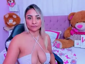 Milf_bigass_  live sex cam