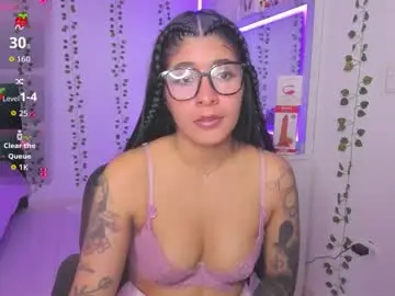 Nikibryce_  live sex cam