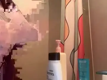 Plantmommy22  live sex cam