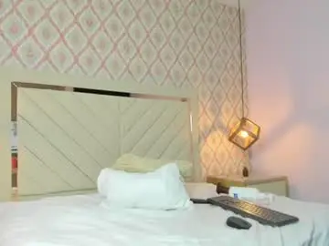 Renata_sanz  live sex cam
