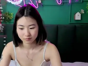 Runi_asian  live sex cam