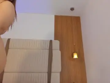 Sofiagutty_mml  live sex cam