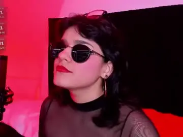Valeriekay__  live sex cam