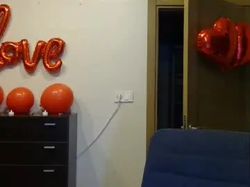 Wild_silk_desire  live sex cam