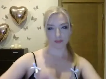 Wild_silk_desire  live sex cam