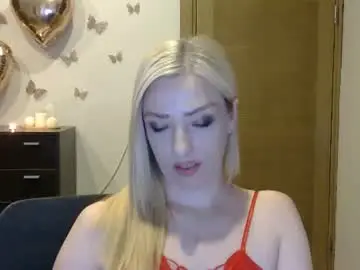 Wild_silk_desire  live sex cam