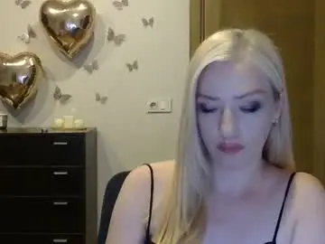 Wild_silk_desire  live sex cam