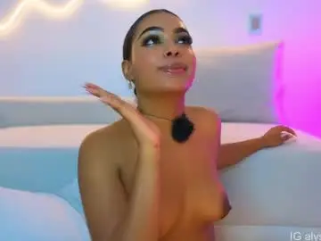 Alyssa_bunnyx  live sex cam