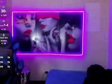 Charis_21  live sex cam