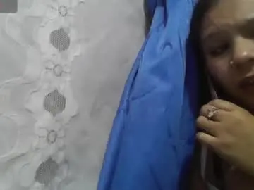 Charis_21  live sex cam