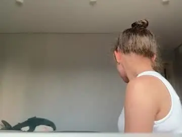 Chiarounsaville  live sex cam