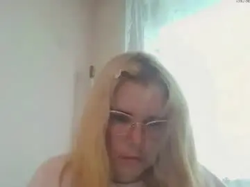 Elenaflirt  live sex cam