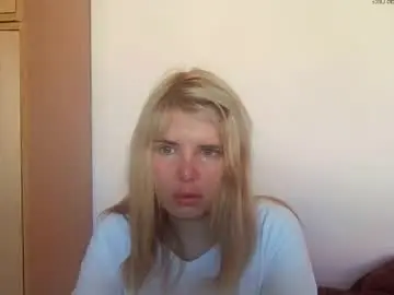 Elenaflirt  live sex cam