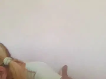 Elenaflirt  live sex cam
