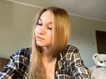 Gennacastillion  live sex cam