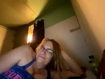Hotgilf59  live sex cam