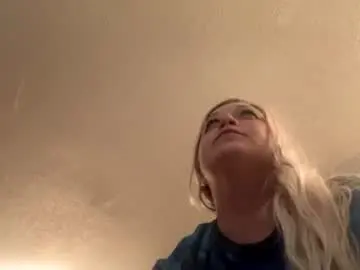 Jennikay0143  live sex cam