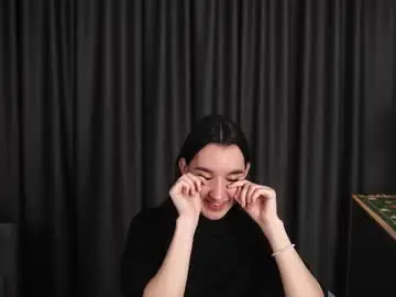 Lynseymcpheeters  live sex cam