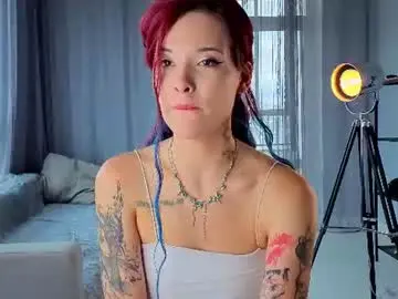 Monahurde  live sex cam