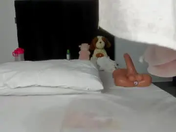 Namelesss_xxx  live sex cam
