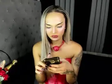 Nayaellicums  live sex cam