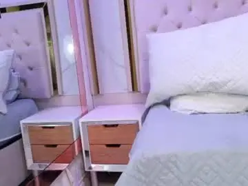 Olivia_rose1  live sex cam
