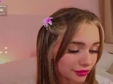 Swee1sophie  live sex cam