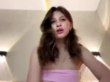 Youremilia_  live sex cam