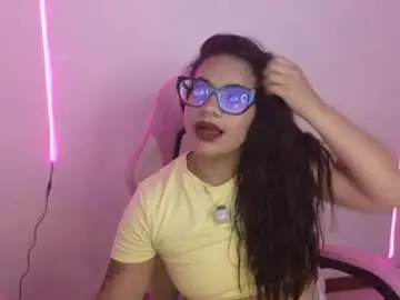 Camila_vv  live sex cam