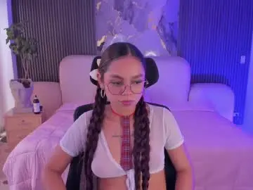 Carolinefyre  live sex cam