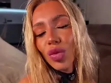 Creambaby1  live sex cam