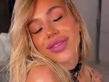 Creambaby1  live sex cam