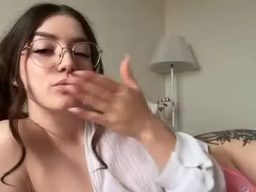 Ester_hill  live sex cam