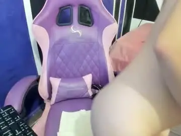 Girl_princess18  live sex cam