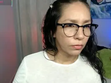 Goddessnahi  live sex cam