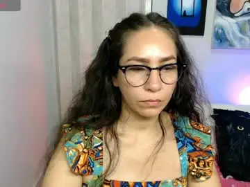 Goddessnahi  live sex cam