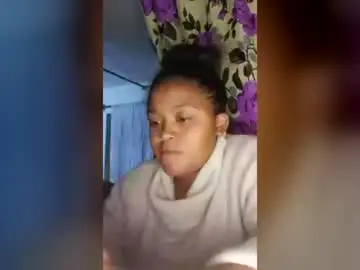 Lindasharron02  live sex cam