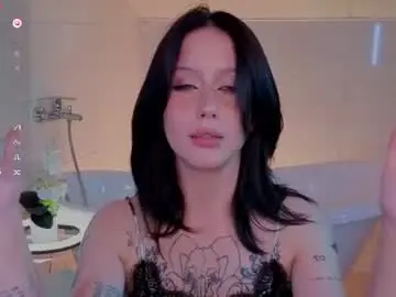 Lullypopa  live sex cam