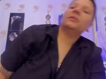 Miacapucci1  live sex cam