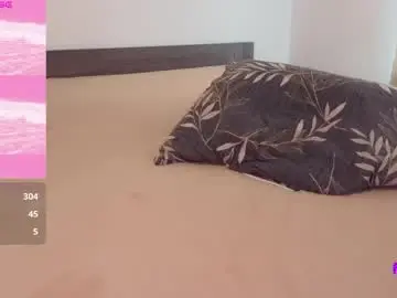 Rosebelle1  live sex cam