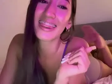 Sweetameliabriar  live sex cam