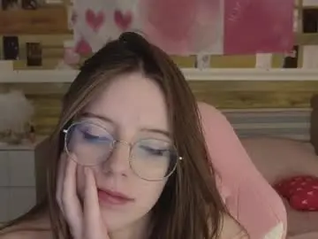 Tofummuch  live sex cam