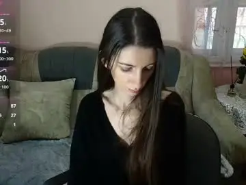 White_rosses  live sex cam