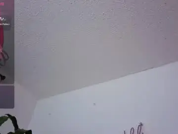 Adele_latinlady  live sex cam