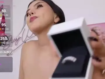 Adele_latinlady  live sex cam