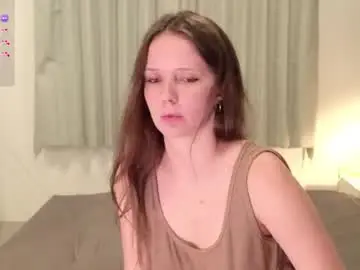Fiercethroat  live sex cam