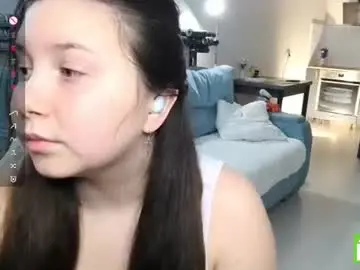 Jenlauder  live sex cam